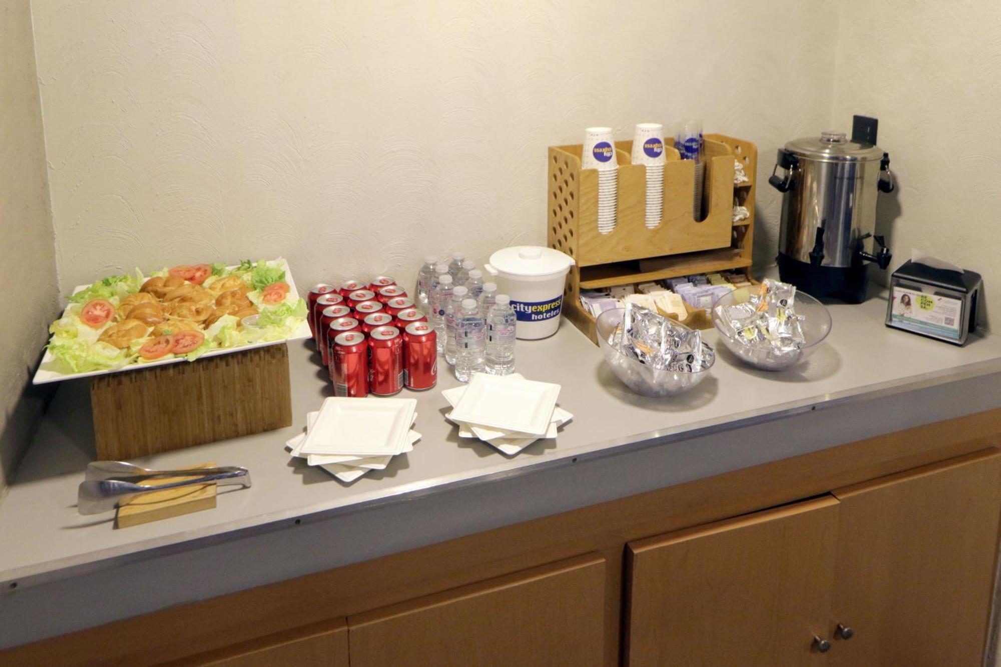 City Express By Marriott Nuevo Laredo Ngoại thất bức ảnh