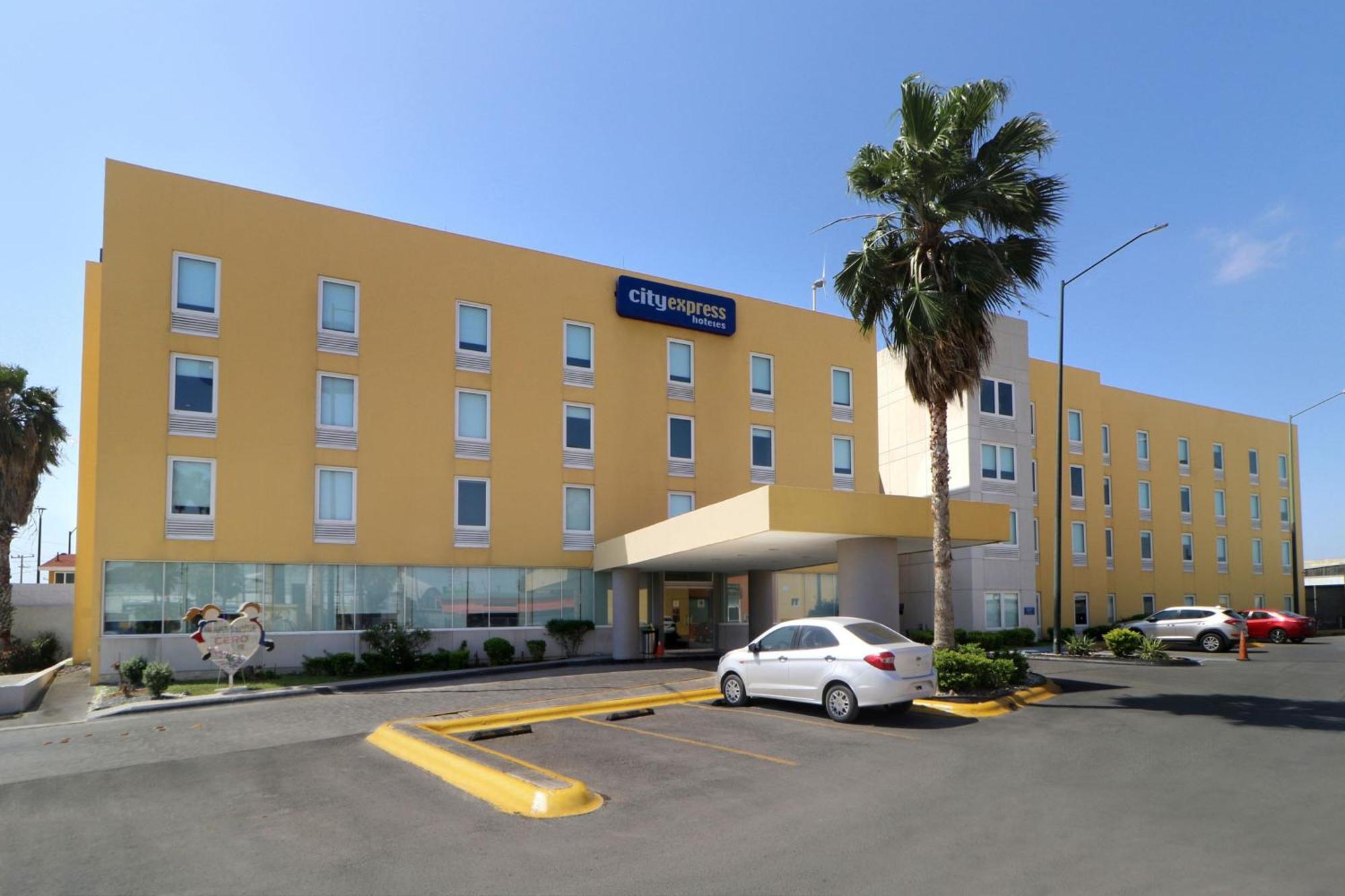 City Express By Marriott Nuevo Laredo Ngoại thất bức ảnh